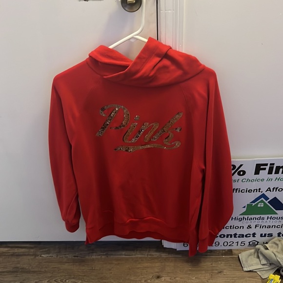 Hoodies - Picture 3 of 4